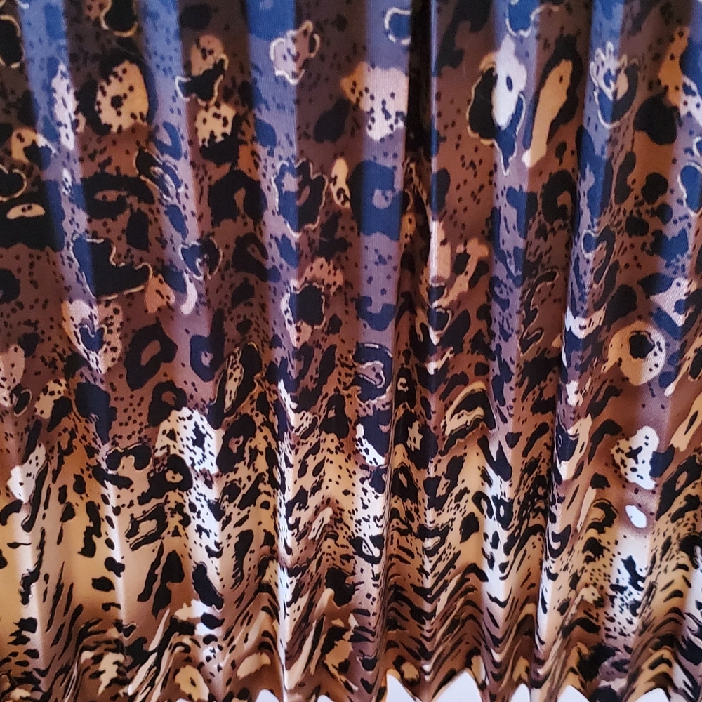 Leopard Print Dress | Beautiful - Picture 5 of 5